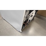 defekt  AEG SCE818E6TS integreeritav NoFrost külmik 177,2 cm